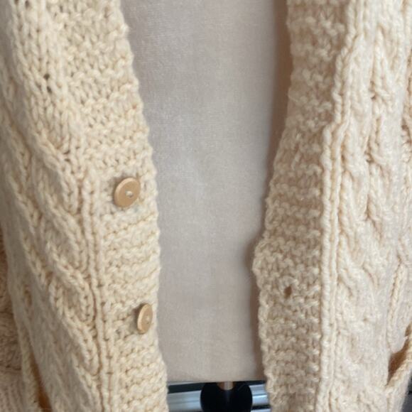Vintage virgin wool made on Italy knit cardigan Filene’s vintage size XL - Picture 2 of 9